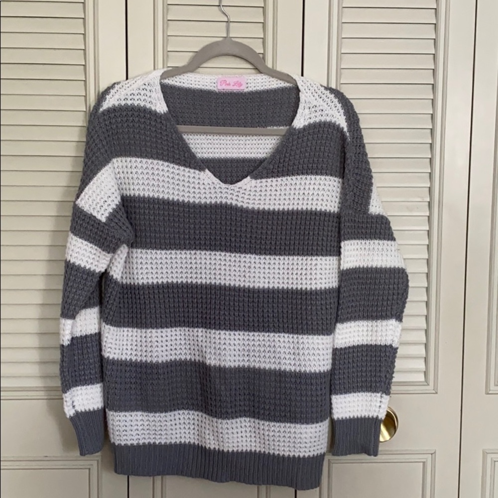 V-Neck sweater